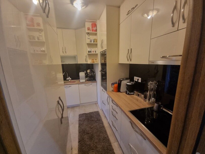 Lux namješten dvosoban stan u Podgorici-7