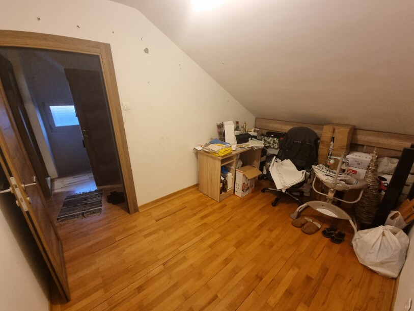 Lux namješten dvosoban stan u Podgorici-12