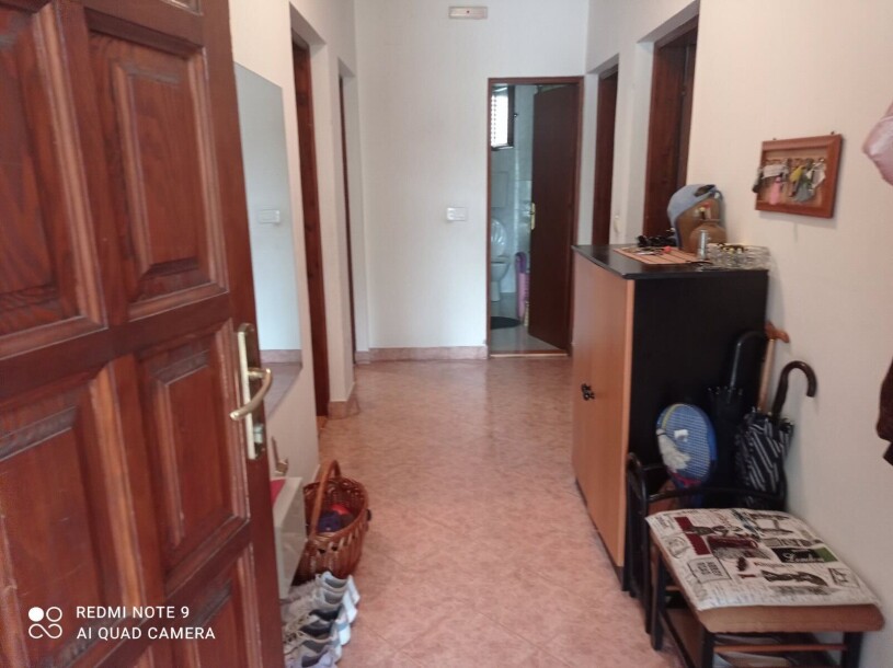 Kuća u Baru, naselje Bjeliši-6