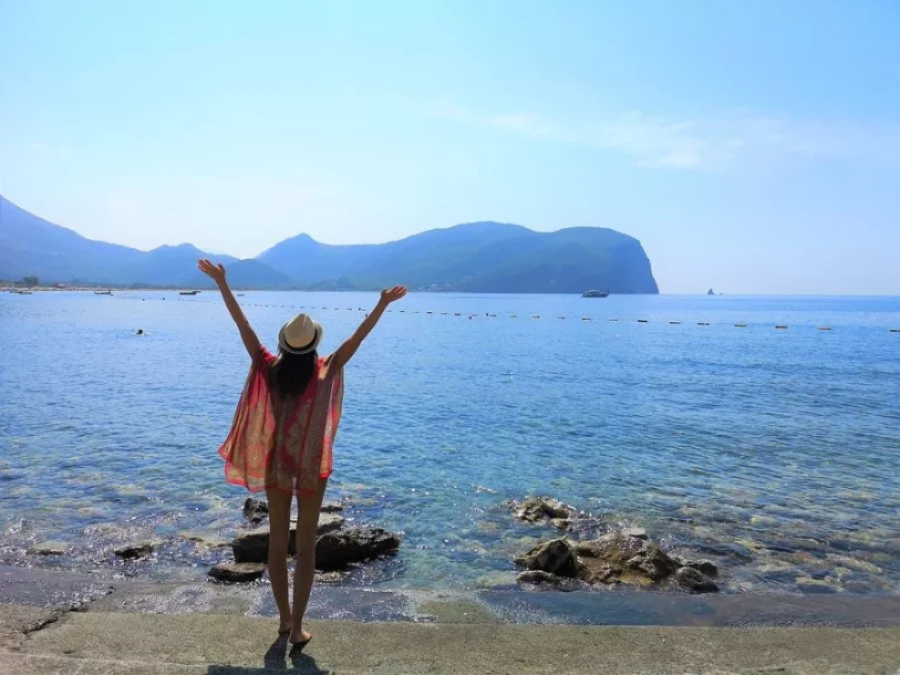 We are buying land on seaside - from Petrovac to bay-1